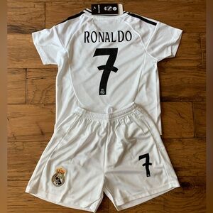 Ronaldo Toddler 5-6 Boys Jersey Real Madrid Soccer Kit Size 22 Extra Small NEW